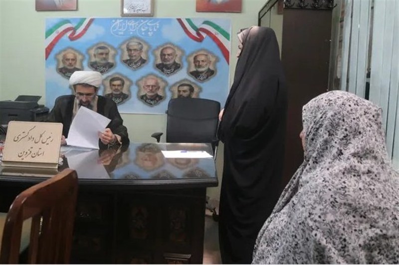 رسیدگی رئیس کل دادگستری استان قزوین به درخواستهای 60 مددجوی زندانی / اخبار قزوین - اخبار استانها