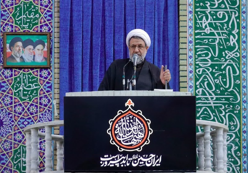 امام جمعه کرمان: پاسخ قاطع به هرگونه تجاوز دشمن قطعی خواهد بود / اخبار کرمان - اخبار استانها