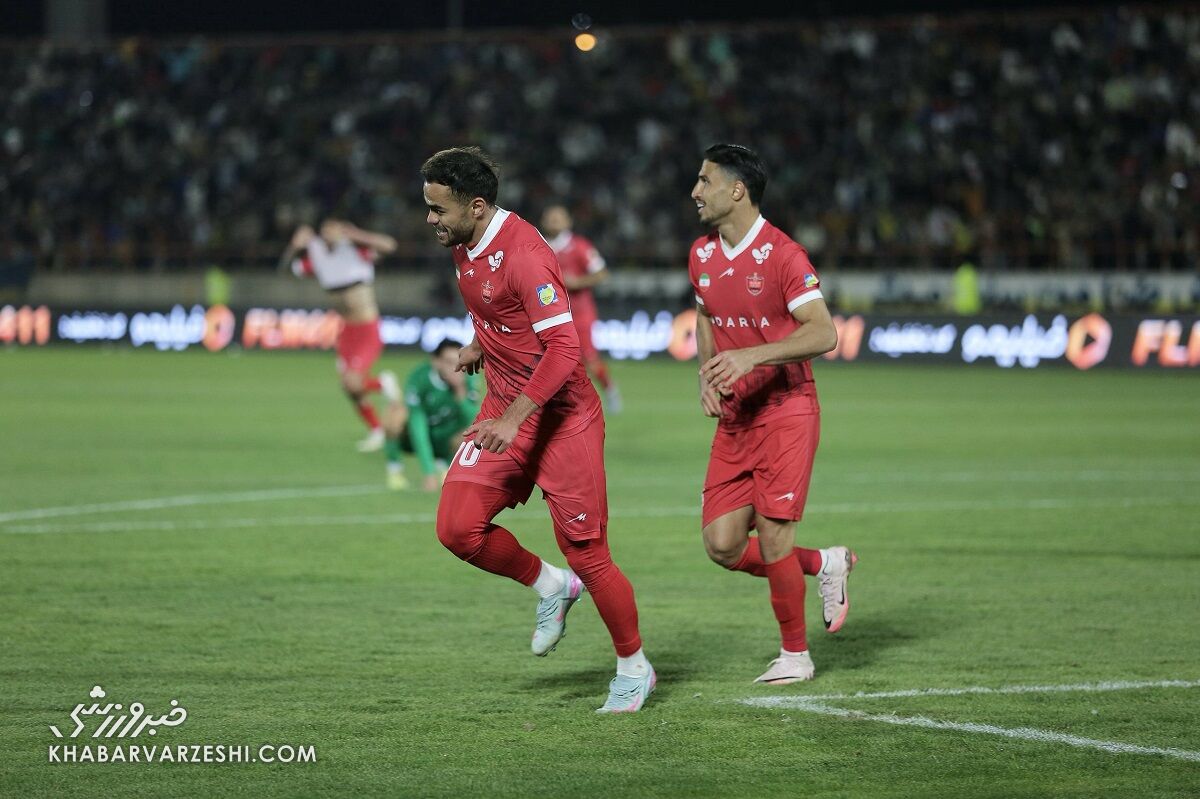 اورونوف؛ ستاره ازبکستانی پرسپولیس با خاطرات خوش در قزوین / پرسپولیس , اورونوف , شمس آذر , لیگ برتر , قزوین