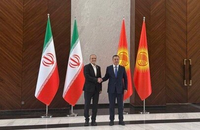 پزشکیان با احداث پالایشگاه مشترک در قرقیزستان موافقت کرد / پالایشگاه , قرقیزستان , همکاری اقتصادی , انرژی , پزشکیان