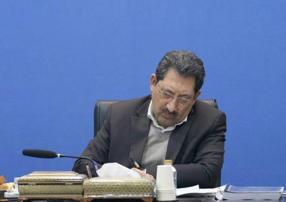 وزیر صمت: امکان انحصار در بازار کالاها کاهش یافته/ مردم نباید قفسه خالی ببینند / وزیر صنعت، معدن و تجارت , انحصار کالا , تامین کالا , رقابت در بازار , دولت چهاردهم