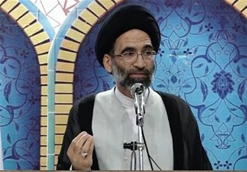 امام جمعه کاشان: پرچم خونخواهی پایین نمیآید / اخبار کاشان - اخبار استانها