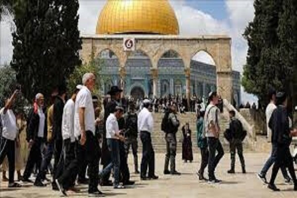 تعرض گسترده شهرکنشینان صهیونیست به مسجد الاقصی