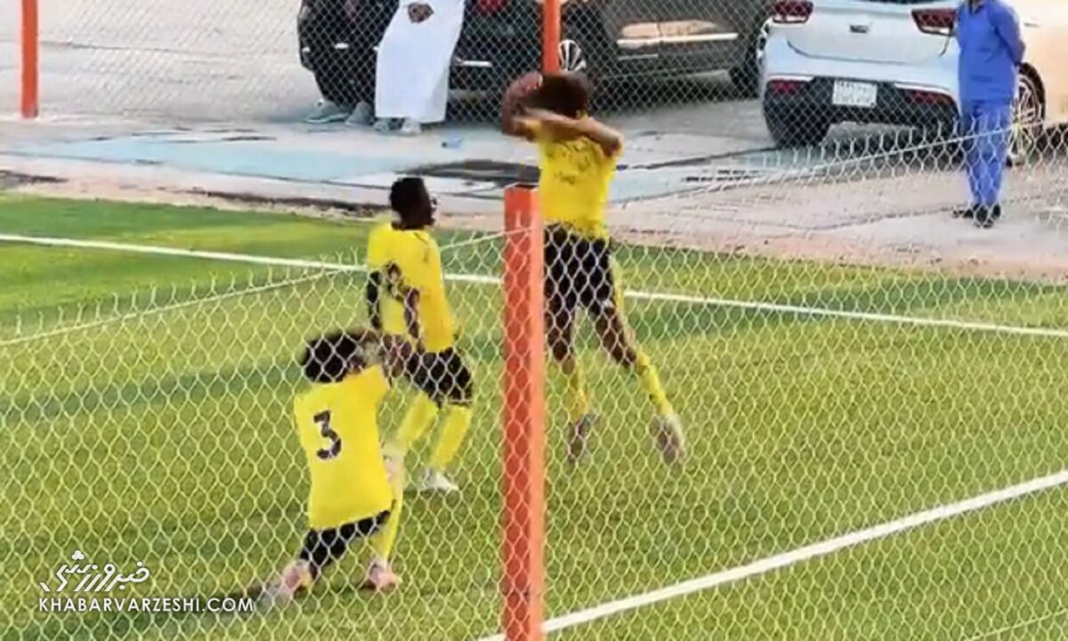 پسر رونالدو در النصر درخشید: گلزنی از نقطه پنالتی / کریستیانو جونیور , النصر , رونالدو , فوتبال عربستان , گلزنی