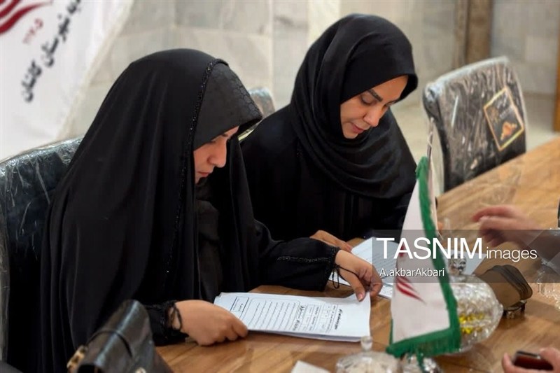 همسران شهدای کاشانی 3 زندانی جرائم غیرعمد آزاد کردند+تصاویر / اخبار کاشان - اخبار استانها