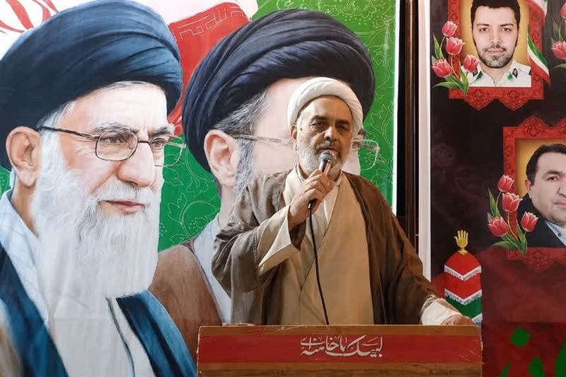 دشمن با جنگ شناختی به دنبال ایجاد ناآرامی و زمینهسازی برای اغتشاش است / اخبار کاشان - اخبار استانها