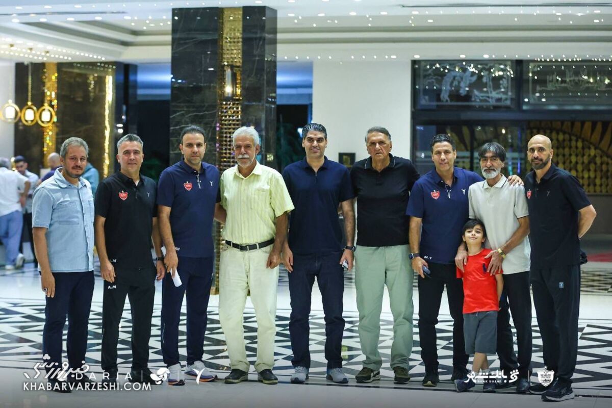 آشتی پیشکسوتان پرسپولیس با مدیران باشگاه در اردوی سرخپوشان / پرسپولیس , پیشکسوتان پرسپولیس , پیمان حدادی , ناصر محمدخانی , فوتبال