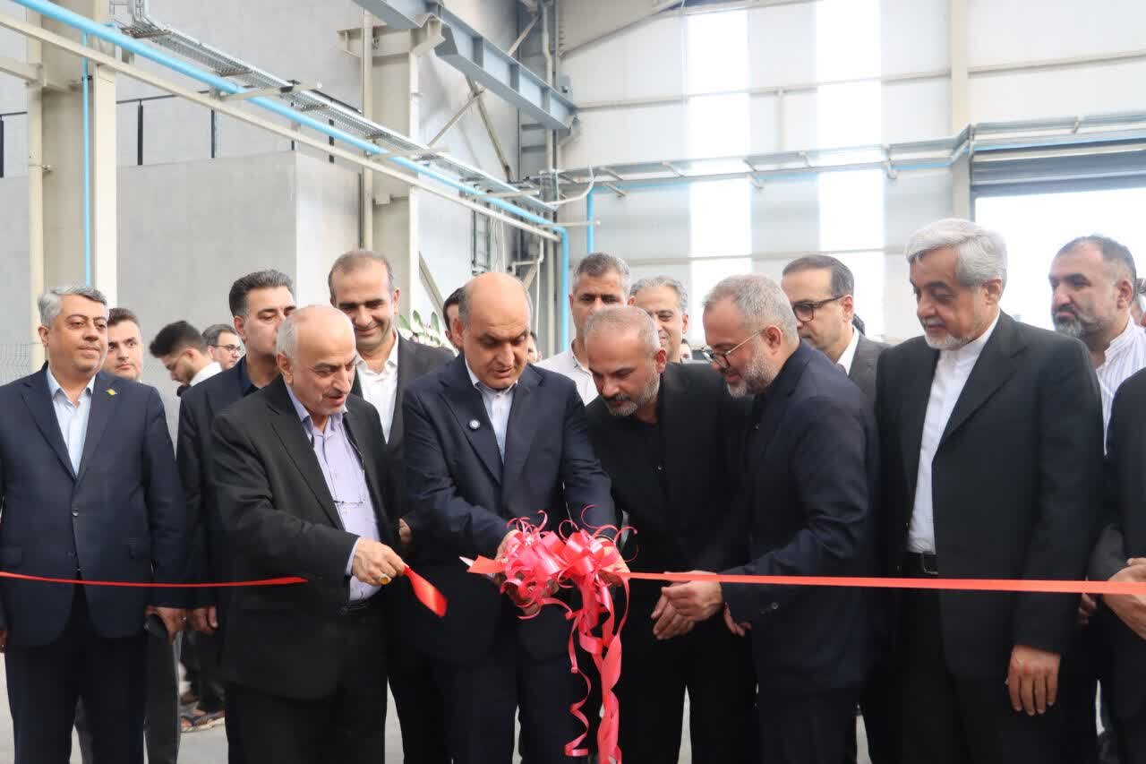 استاندار گیلان: تولیدکنندگان خط مقدم دفاع از اقتصاد ایران هستند / تولیدکنندگان , فعالان اقتصادی , استاندار گیلان , اقتصاد ایران , اشتغال