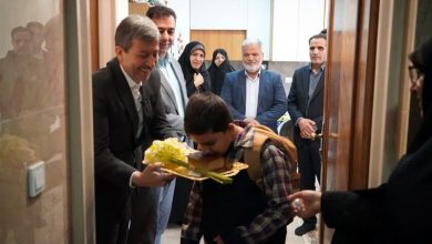 نسل جدید باید شهدا را بشناسد؛صندوق ارتباط با دانشآموزان فعال میشود / اخبار اصفهان - اخبار استانها