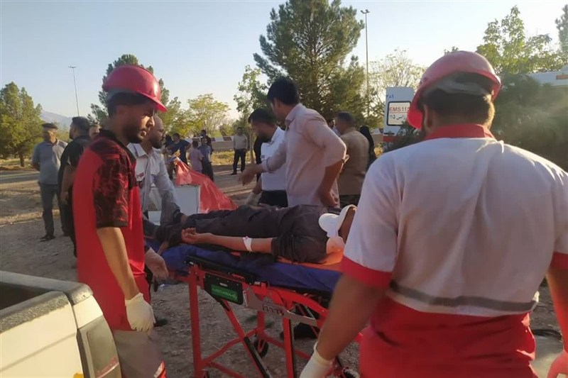 واژگونی وانت در محور هفتباغ کرمان با 21 مصدوم و 2 فوتی / اخبار کرمان - اخبار استانها