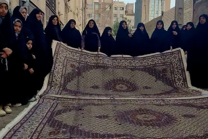 گرههایی که به عرش پیوند میخورد؛ قالیهای خراسان جنوبی برای عتبات / اخبار خراسان جنوبی - اخبار استانها