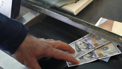 بانک مرکزی ۲ میلیارد دلار اسکناس ارز عرضه میکند / بانک مرکزی , بازار ارز , عرضه ارز , صرافی بانکی , تامین نیاز ارزی