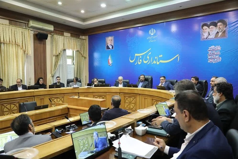 هشدار درباره اختلال در تأمین سوخت خودروهای حامل دارو و کالاهای اساسی / اخبار فارس - اخبار استانها