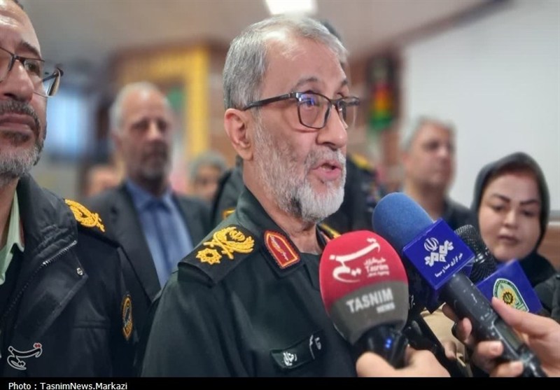 پلیس مدافع ارزشهای انقلاب و حافظ امنیت کشور است / اخبار اصفهان - اخبار استانها