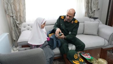 بدرقهای متفاوت؛ فرماندهای که جای خالی پدر را در اولین صبح مدرسه دید / اخبار البرز - اخبار استانها
