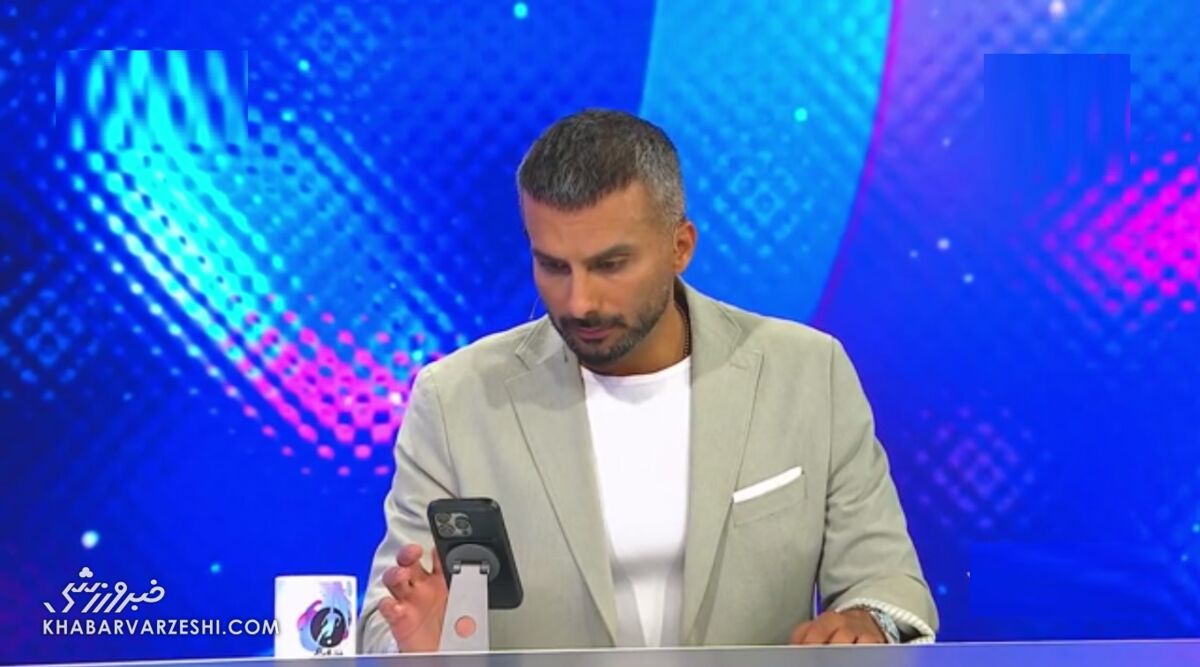 میثاقی: تعویض چمن آزادی با وجود سلامت، توجیه اقتصادی ندارد / محمدحسین میثاقی , ورزشگاه آزادی , فوتبال برتر , تعویض چمن , هزینه ورزشگاه