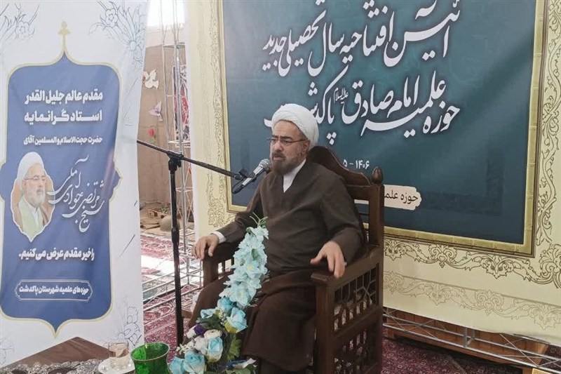 حوزهها و دانشگاهها باید جهل و جهالت را از جامعه دور کنند / اخبار استان تهران - اخبار استانها