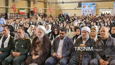 یاد شهدا چراغ راه جامعه؛ تکریم خانوادههای شهدا وظیفهای همیشگی است / اخبار کردستان - اخبار استانها