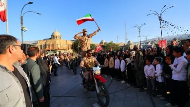رژه نیروهای مسلح در همدان؛ تجدید میثاق با حماسهسازان دفاع مقدس / اخبار همدان - اخبار استانها