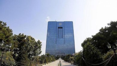 مسدود شدن واردات خودروهای لوکس؛ بانک مرکزی جلوی رانتخواری ایستاد / بانک مرکزی , واردات خودرو , خودروهای لوکس , رانت ارزی , سفتهبازی