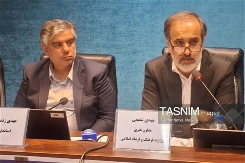 بروکراسی اداری نباید مانع فعالیت هنرمندان در استان مرکزی شود / اخبار مرکزی - اخبار استانها