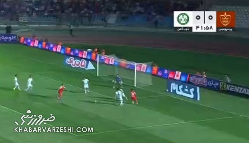 علیپور پرسپولیس را پیش انداخت/ گل اول به ذوب آهن / علی علیپور , پرسپولیس , ذوب آهن , لیگ برتر , گل