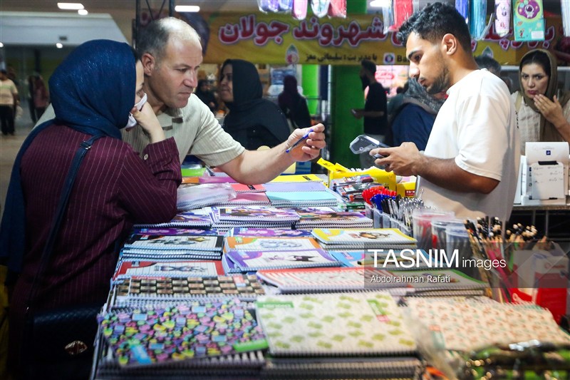 ببینید| بازار داغ لوازمالتحریر/ دفتر 35 هزاری به 180 هزار تومان رسید / اخبار سیستان و بلوچستان - اخبار استانها