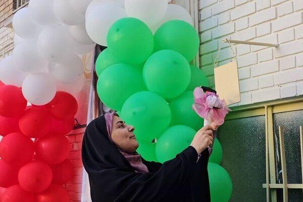 بازگشایی ۷ کلاس درس در منطقه ۱۲ تهران پس از بازسازی مدارس آسیبدیده / بازسازی مدارس , وزیر راه و شهرسازی , منطقه ۱۲ تهران , سال تحصیلی جدید , جنگ تحمیلی