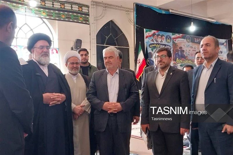 رزمایش آیندهسازان درکهگیلویه وبویراحمد؛30هزاربسته نوشتافزار توزیع شد / اخبار کهگیلویه و بویراحمد - اخبار استانها