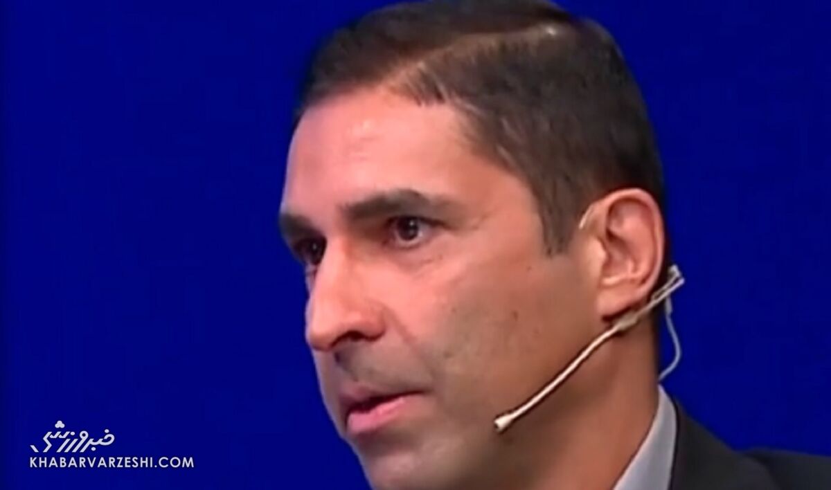 هاشمیان: پرسپولیس ابزار لازم برای بازی هجومی را نداشت / وحید هاشمیان , پرسپولیس , شب های فوتبالی , فوتبال هجومی , کارشناس فوتبال