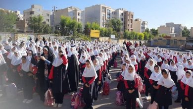مهر در استان سمنان با لبخند 124 هزار دانشآموز آغاز شد / اخبار سمنان - اخبار استانها