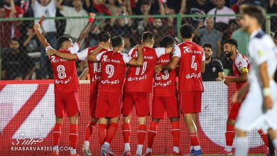 پرسپولیس با پوستر '۳ گل ۱۰ دقیقه' به استقلال پیشواز دربی ۱۰۷ رفت / دربی ۱۰۷ , پرسپولیس , استقلال , پوستر پرسپولیس , فوتبال ایران