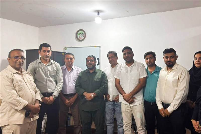 تأکید بخشدار شهاب قشم بر نقش سپاه و بسیج در دفاع از کشور / اخبار جزایر خلیج فارس - اخبار استانها