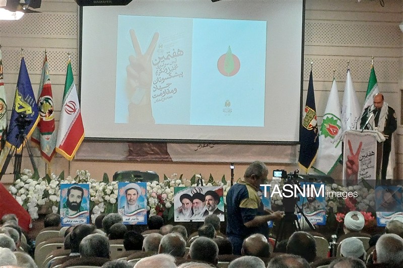 ملت ایران ابهت دو ابرقدرت شرق و غرب را شکست داد / اخبار کردستان - اخبار استانها