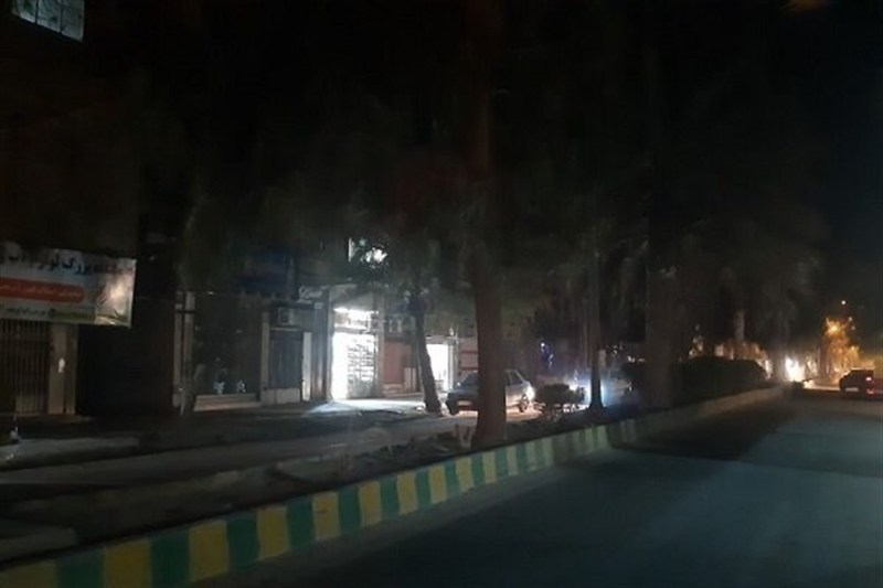 هشتگرد در تاریکی شب؛ چرا خاموشی معابر برطرف نمیشود؟ / اخبار البرز - اخبار استانها