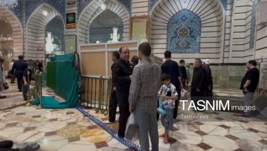 پیکر آیتالله شبیری زنجانی در رواق شهید امام خامنهای حرم آرام میگیرد / اخبار قم - اخبار استانها