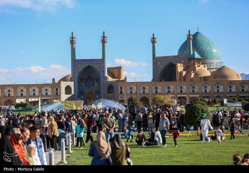 بازدید 30 هزار نفر از جاذبههای گردشگری اصفهان / اخبار اصفهان - اخبار استانها