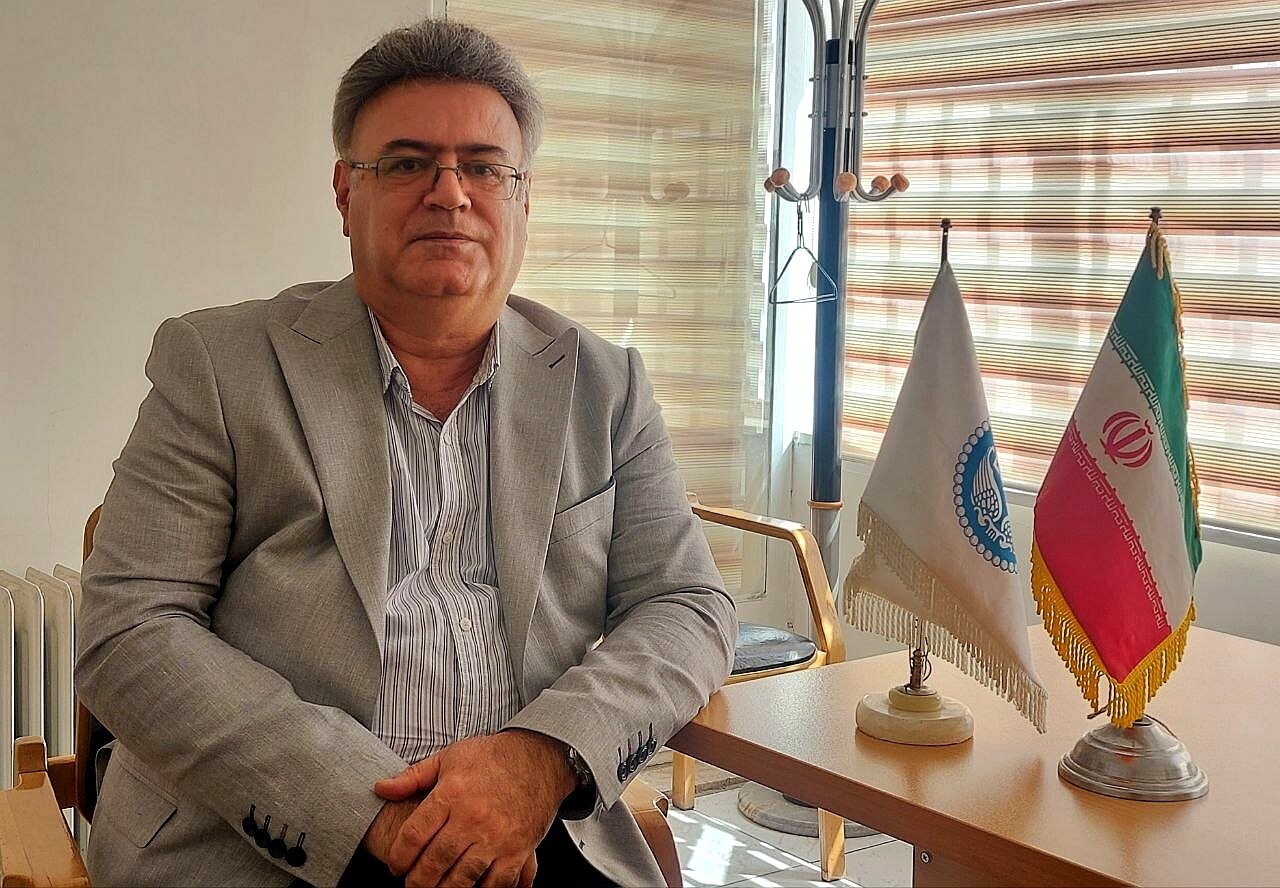 اقتصاددان: اصلاح قیمت بنزین نیازمند زمان و شرایط مناسب اقتصادی است / قیمت بنزین , اقتصاددان , شرایط اقتصادی , تورم , قدرت خرید