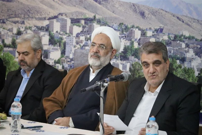 استاندار سمنان: شهرداریها به سمت درآمدهای پایدار حرکت کنند / اخبار سمنان - اخبار استانها