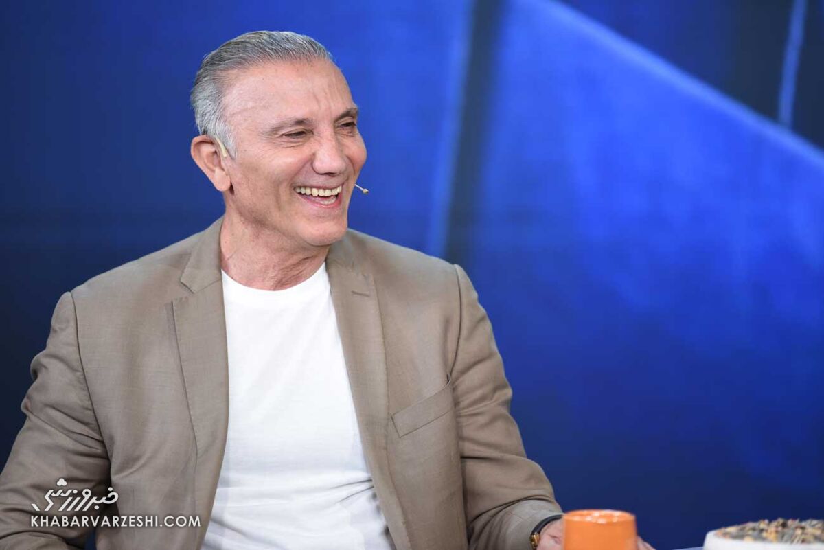حمید درخشان: از هدایت پرسپولیس ب پیشنهادی نداشتهام / پرسپولیس , حمید درخشان , تیم ب پرسپولیس , لیگ یک , نقل و انتقالات