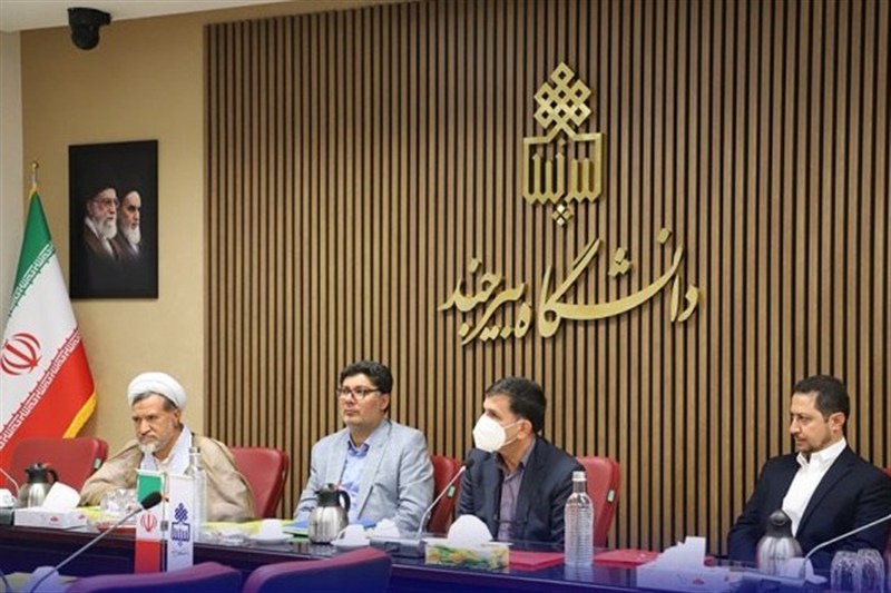 طرح ضیافت اندیشه استادان دانشگاه بیرجند با محور سیاست خارجی آغاز شد / اخبار خراسان جنوبی - اخبار استانها