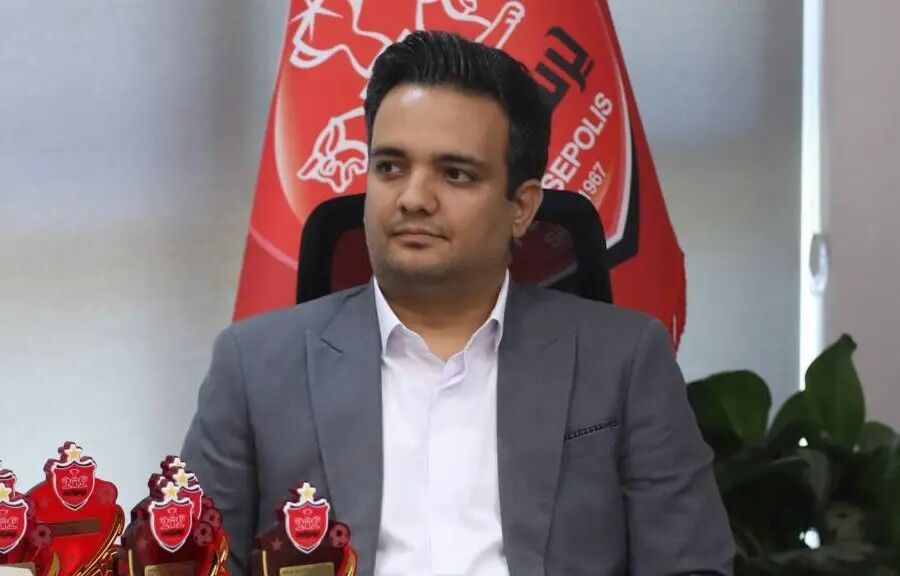 پاسخ کنایهآمیز سخنگوی پرسپولیس به توئیتهای خصمانه: راه گرفتن حق، مجازی نیست! / پرسپولیس , علی بازگشا , تاجرنیا , باشگاه پرسپولیس , فضای مجازی