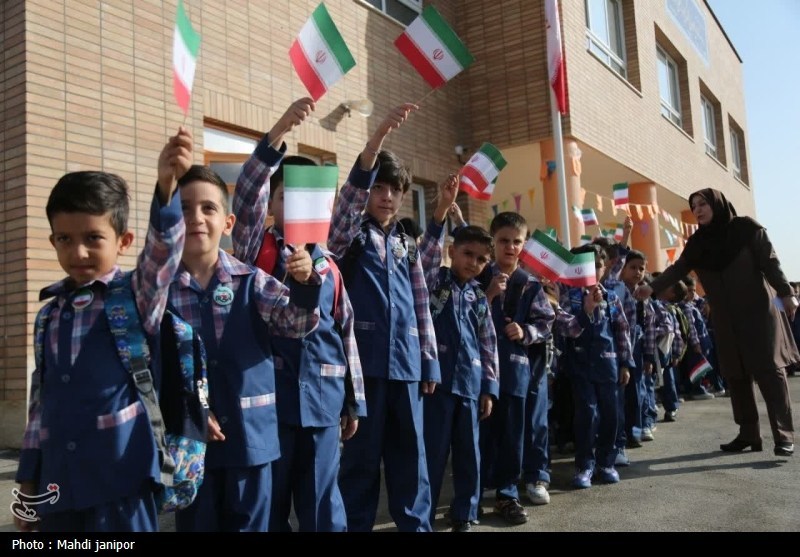 زنگ شکوفهها در مدارس قزوین نواخته شد / اخبار قزوین - اخبار استانها