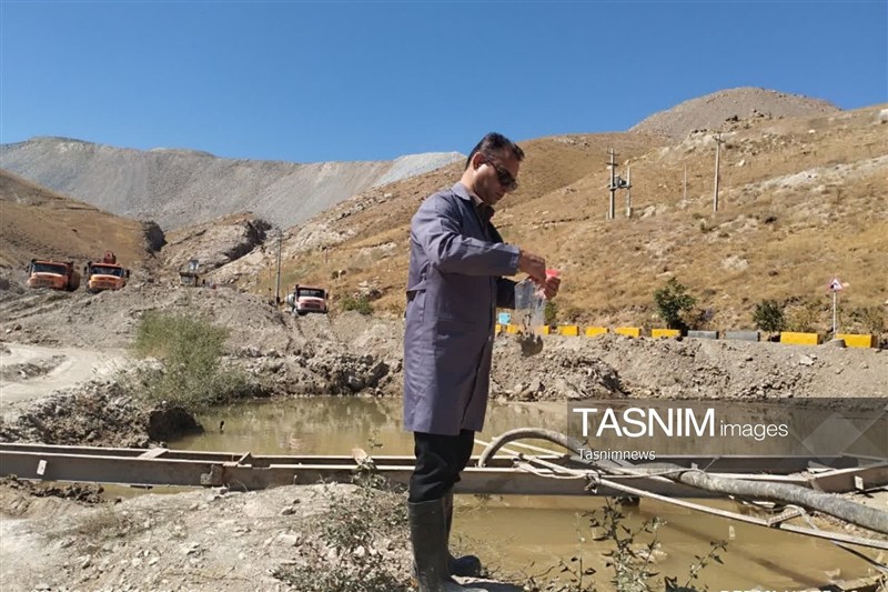 سنجش آلایندگیهای احتمالی در قلب معدن انگوران + تصاویر / اخبار زنجان - اخبار استانها