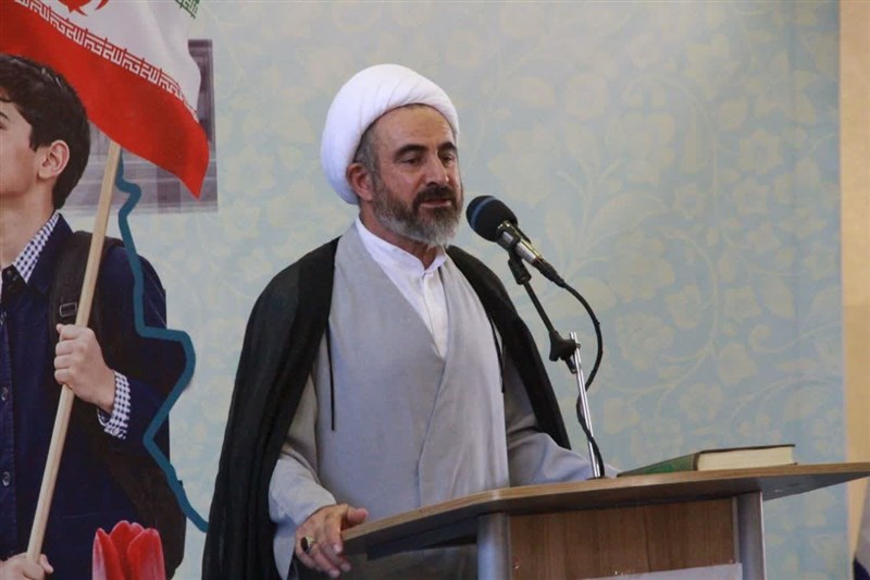 امام جمعه ایلام: دشمن با فشار و تهدید نمیتواند ملت ایران را تسلیم کند / اخبار ایلام - اخبار استانها