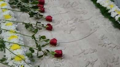 آیین گلباران مزار استاد شهریار برگزار شد / اخبار آذربایجان شرقی - اخبار استانها
