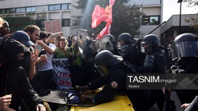 باتوم پلیس بر سر دانشآموزان/ یادداشت زارعی خطاب به سفیر فرانسه / اخبار سیاسی روز , اخبار مجلس
