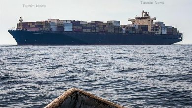 آتش سوزی یک فروند نفتکش متخلف دیگر در شرق تنگه هرمز / اخبار سیاسی روز , اخبار نیروهای مسلح ایران