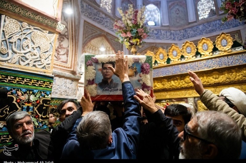 پدر شهید حسینیمقدم: پسرم 10روز پیش از شهادت از مادرش اجازه شهادت گرفت / اخبار قم - اخبار استانها