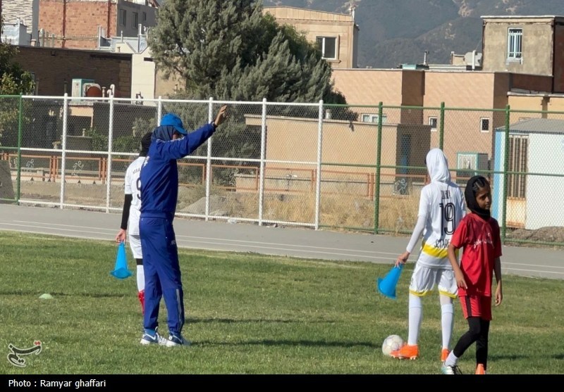 بحران در فوتبال بانوان کرمانشاه/ مهاجرت استعدادها به استانهای دیگر! / اخبار کرمانشاه - اخبار استانها